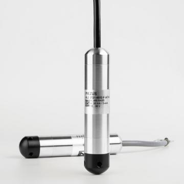 Submersible pressure transmitters